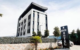Mark Hotel